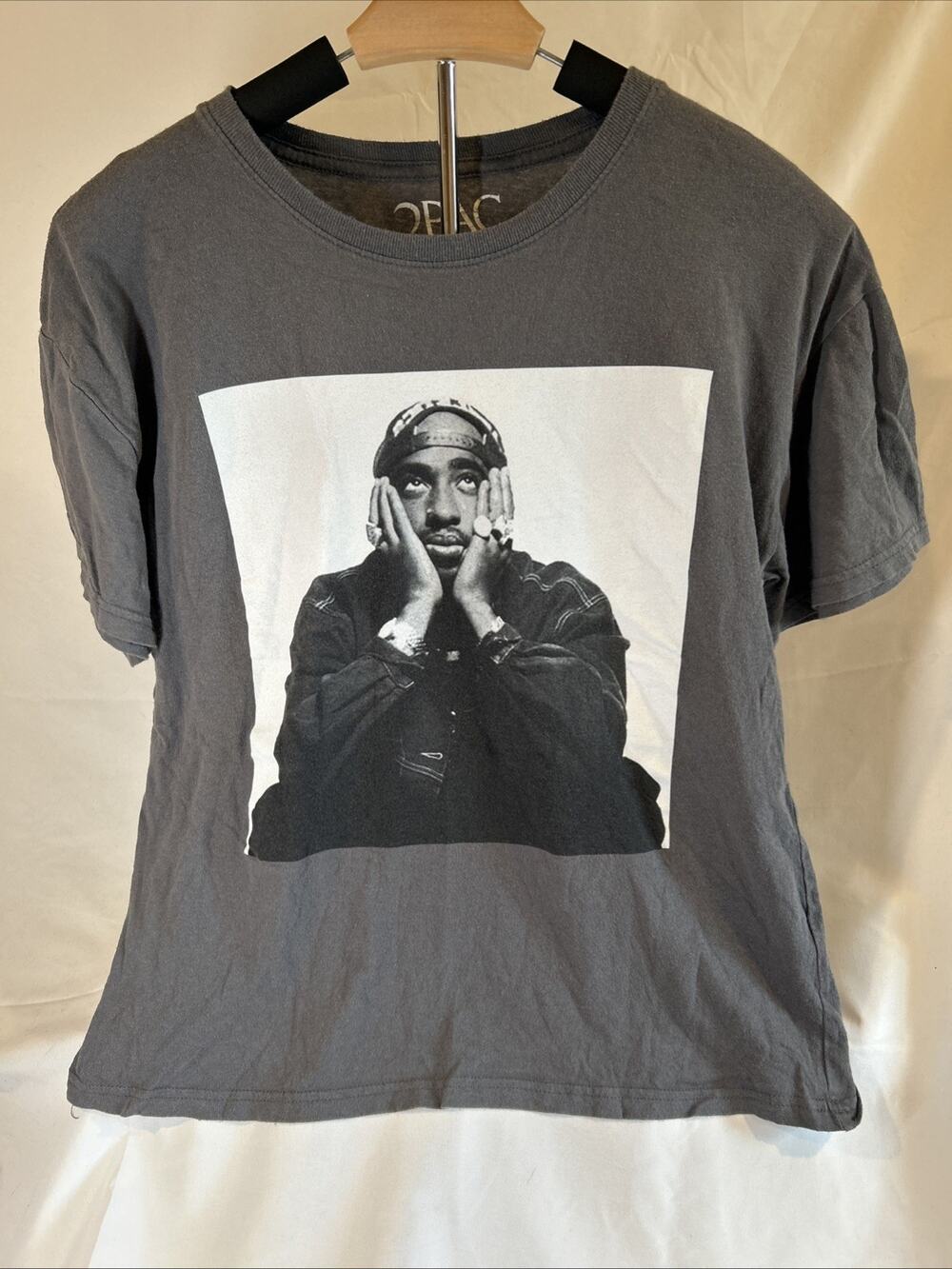 2Pac “Contemplative” Portrait T-Shirt dark grey size XL